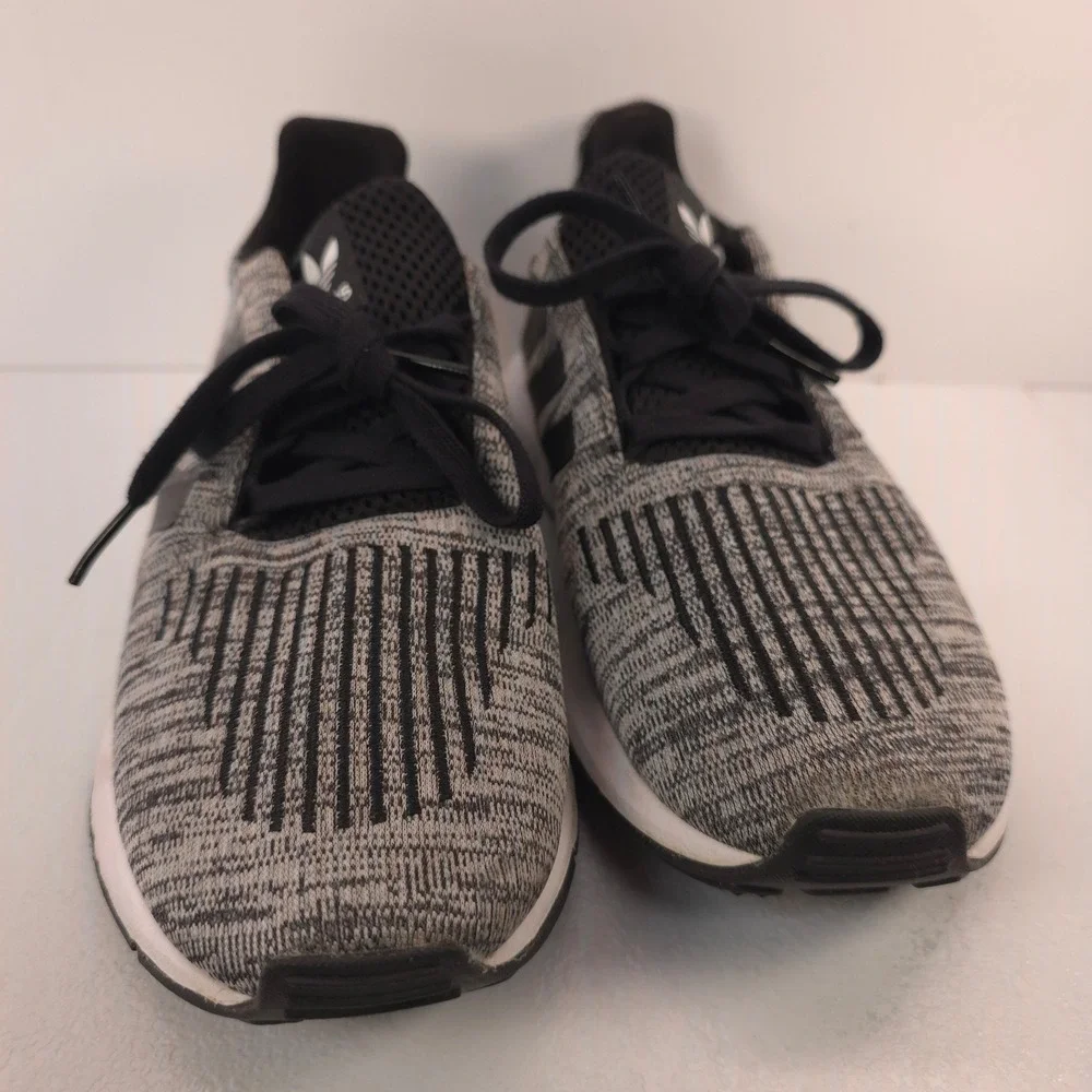 adidas swift run